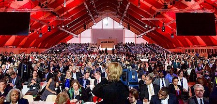 delegates_to_the_cop21_climate_change_conference_assemble_in_the_plenary_hall_before_speeches_by_french_president_hollande.jpg